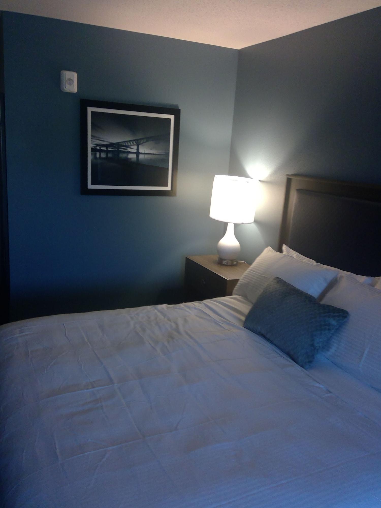 Surestay Plus By Best Western Poughkeepsie Hotel