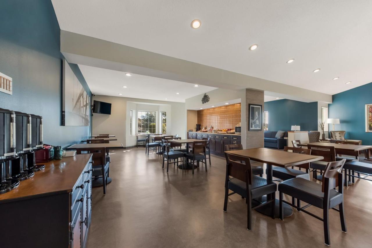 Surestay Plus By Best Western Poughkeepsie 3* Highland
